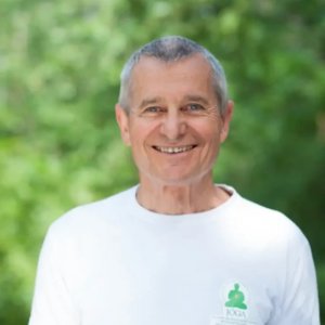 Dr. Pápai Gyula 
